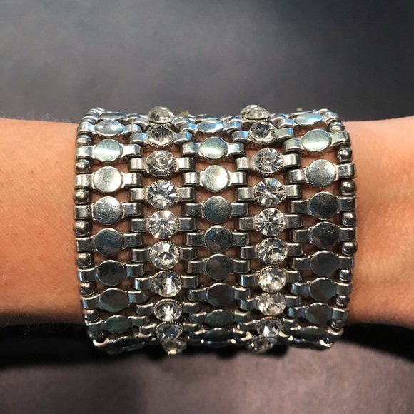 Cuff bracelet - Picture 3 of 3